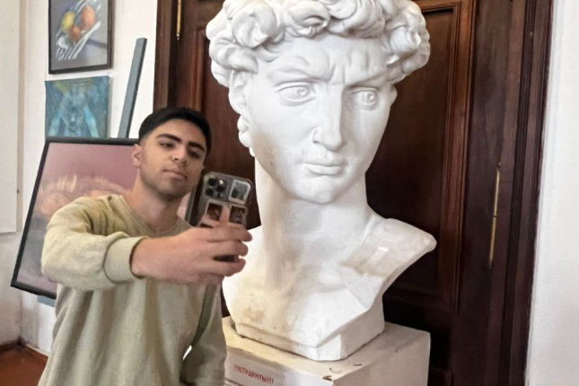 Russian Language Study Groups for Syrian Citizens at OSPU