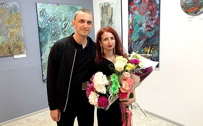 В Омске открылась арт-галерея выпускницы ОмГПУ Полины Зарембы