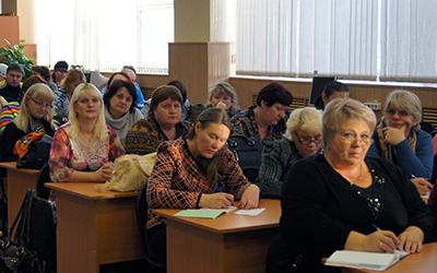 учителя школ г. Омска пришли на семинар