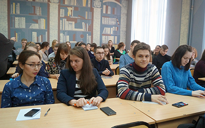 Студенты на встрече с Валерием Федоровым