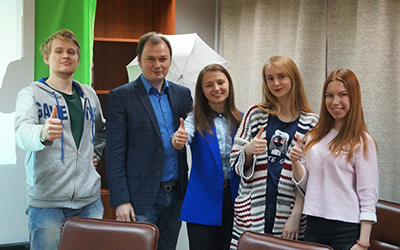 спикеры