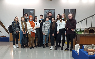 Студенты ОмГПУ прошлись «По следам Ф.М. Достоевского в Омске»