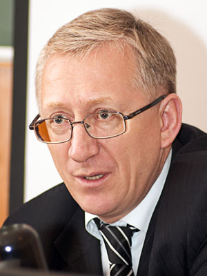 А.М. Соломатин, министр образования Омской области, на заседании Бюро ОНЦ РАО в ОмГПУ