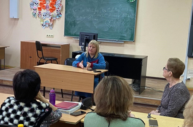 9 декабря состоялась встреча с замдиректора по воспитательной работе Омского колледжа отраслевых технологий строительства и транспорта Л.П. Бурцевой.