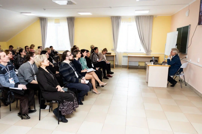 Преподаватели ОмГПУ помогают школьникам готовиться к финалу Всероссийской олимпиады школьников