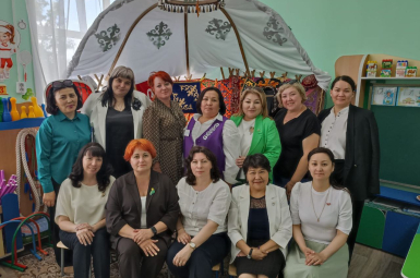 Студенты